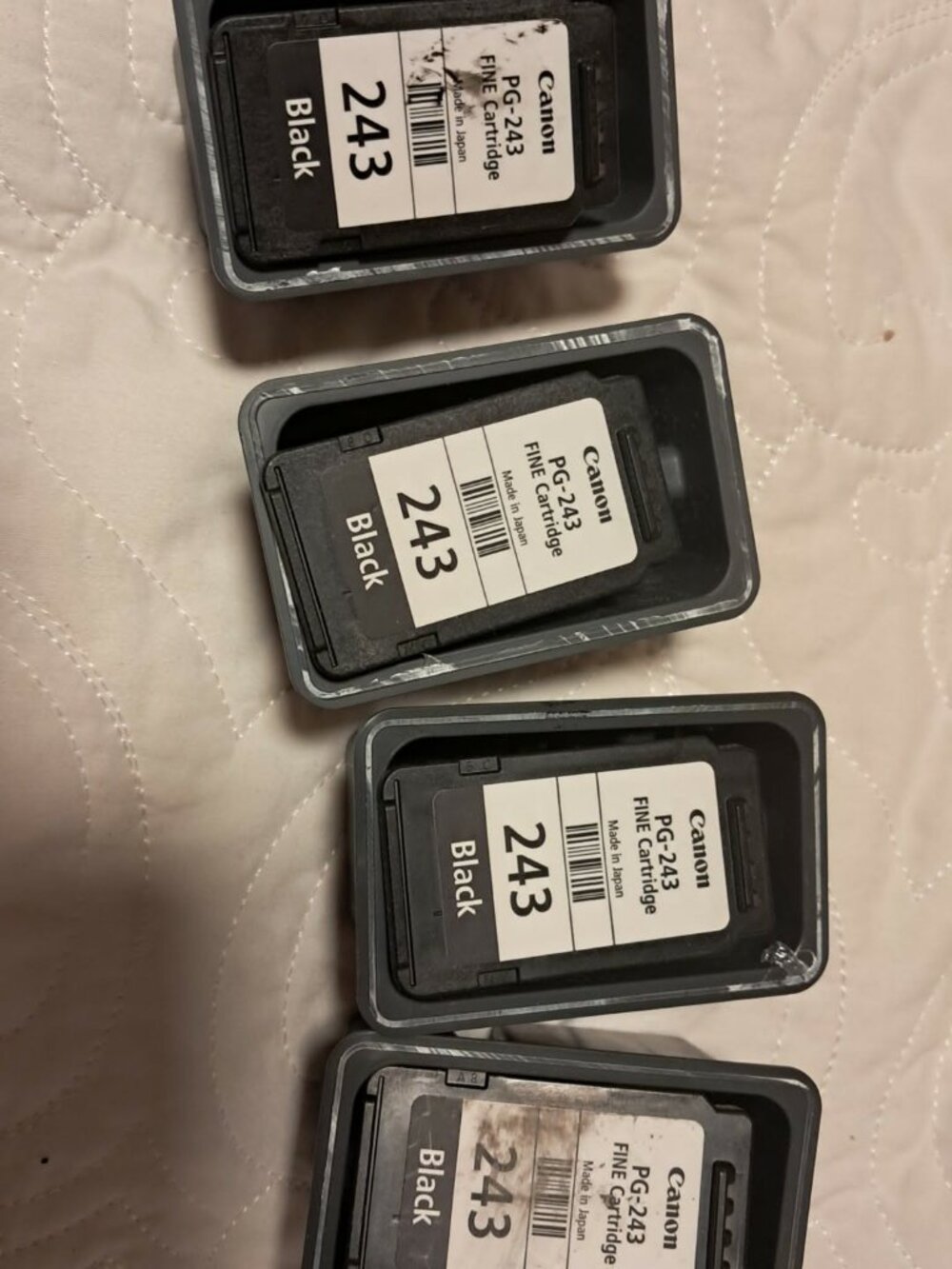 4 pices canon printer